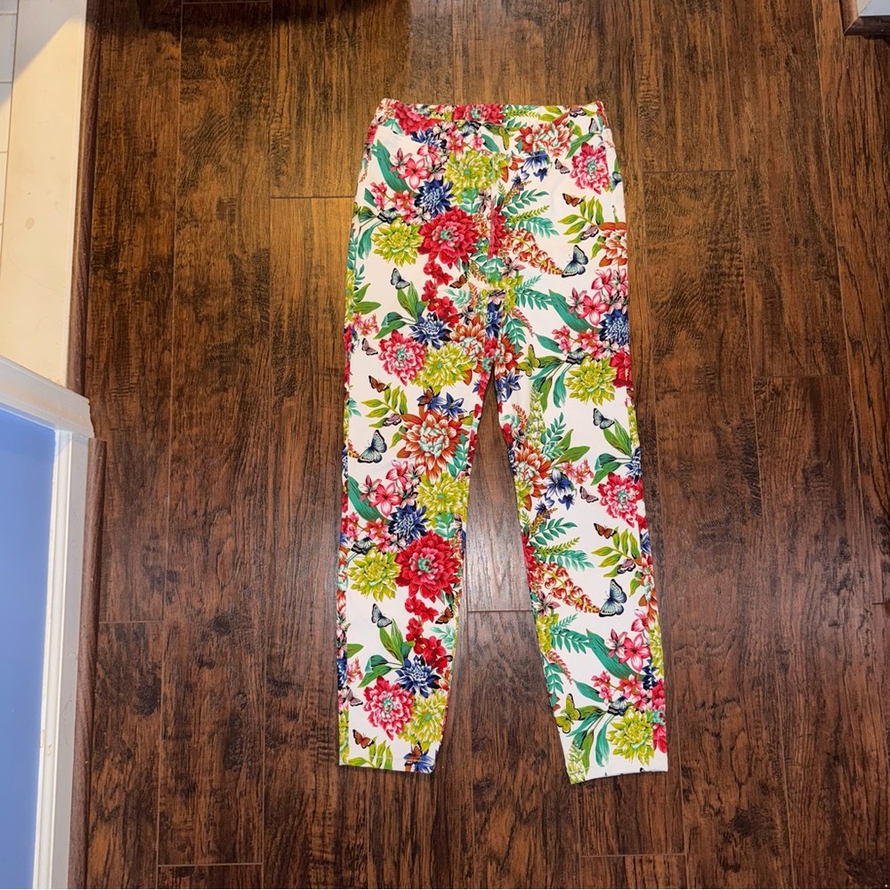 i Jeans by Buffalo Floral Print Pants size Medium with butterflies